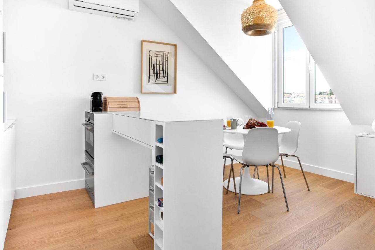 Brand New River View Apartment Belem - 1 Bedroom, A/C Лиссабон Экстерьер фото