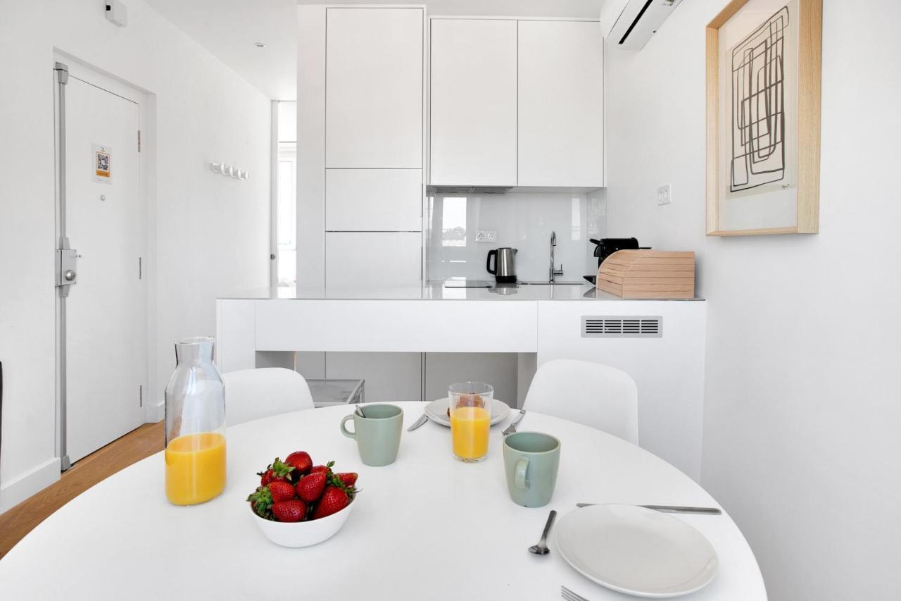 Brand New River View Apartment Belem - 1 Bedroom, A/C Лиссабон Экстерьер фото
